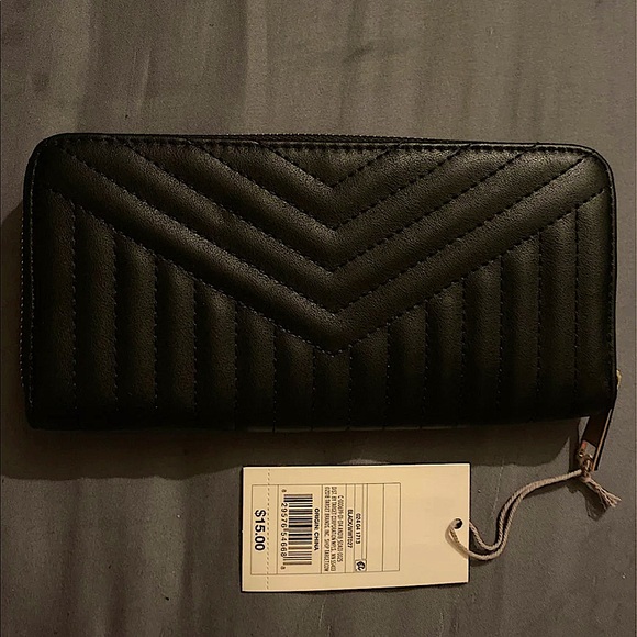 COPY - Women (2) Leather Wallets Bundle Deal - Picture 3 of 6